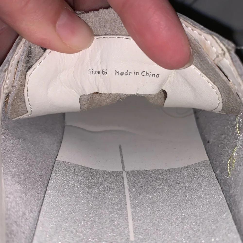 Dolce Vita Zeph sneakers!! Women’s size 6 1/2